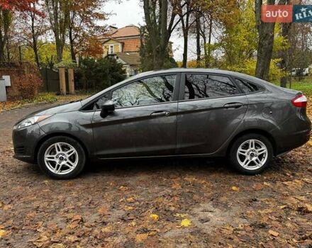 Серый Форд Фиеста, объемом двигателя 1.6 л и пробегом 148 тыс. км за 7940 $, фото 11 на Automoto.ua