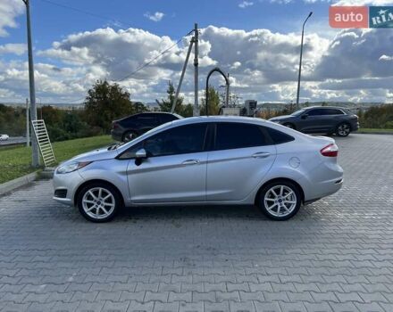 Серый Форд Фиеста, объемом двигателя 1.6 л и пробегом 195 тыс. км за 8000 $, фото 4 на Automoto.ua