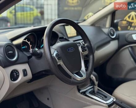 Сірий Форд Фієста, об'ємом двигуна 1.6 л та пробігом 86 тис. км за 7999 $, фото 6 на Automoto.ua
