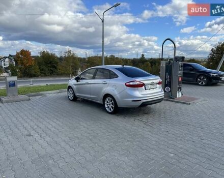 Серый Форд Фиеста, объемом двигателя 1.6 л и пробегом 195 тыс. км за 8000 $, фото 8 на Automoto.ua