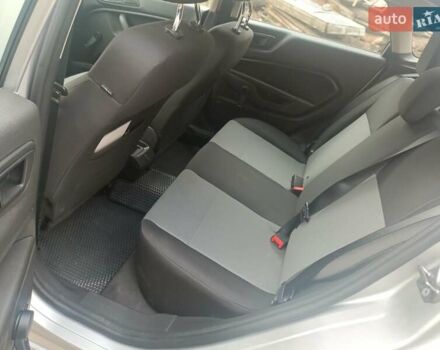 Форд Фиеста 2017 в Ивано-Франковске на Automoto.ua Серый Форд Фиеста, объемом двигателя 1.6 л и пробегом 168 тыс. км за 7100 $, фото 13 на Automoto.ua