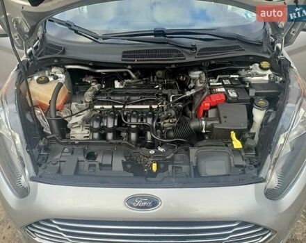 Форд Фиеста 2017 в Ивано-Франковске на Automoto.ua Серый Форд Фиеста, объемом двигателя 1.6 л и пробегом 168 тыс. км за 7100 $, фото 19 на Automoto.ua
