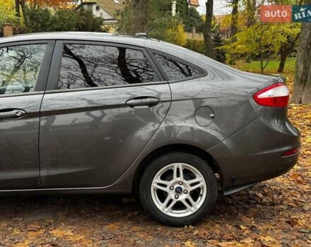 Серый Форд Фиеста, объемом двигателя 1.6 л и пробегом 148 тыс. км за 7940 $, фото 9 на Automoto.ua