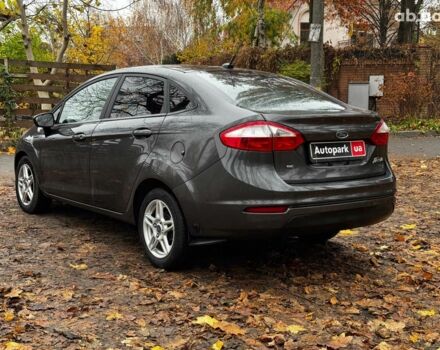 Серый Форд Фиеста, объемом двигателя 1.6 л и пробегом 148 тыс. км за 7940 $, фото 8 на Automoto.ua