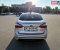 Серый Форд Фиеста, объемом двигателя 1.6 л и пробегом 75 тыс. км за 8800 $, фото 6 на Automoto.ua