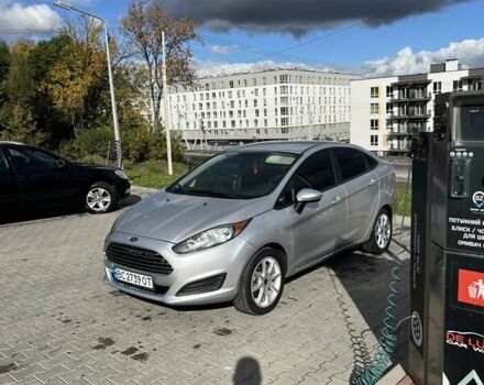 Серый Форд Фиеста, объемом двигателя 1.6 л и пробегом 195 тыс. км за 8000 $, фото 2 на Automoto.ua