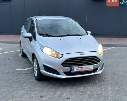 Серый Форд Фиеста, объемом двигателя 1.6 л и пробегом 109 тыс. км за 8300 $, фото 4 на Automoto.ua