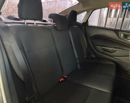 Серый Форд Фиеста, объемом двигателя 1.6 л и пробегом 107 тыс. км за 8199 $, фото 14 на Automoto.ua