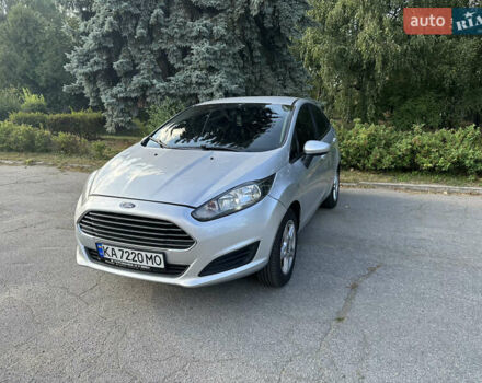 Серый Форд Фиеста, объемом двигателя 1.6 л и пробегом 96 тыс. км за 8500 $, фото 1 на Automoto.ua