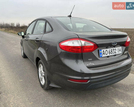Сірий Форд Фієста, об'ємом двигуна 1.6 л та пробігом 59 тис. км за 9000 $, фото 5 на Automoto.ua
