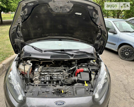 Сірий Форд Фієста, об'ємом двигуна 1.6 л та пробігом 86 тис. км за 10299 $, фото 14 на Automoto.ua
