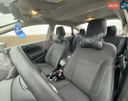 Сірий Форд Фієста, об'ємом двигуна 1.6 л та пробігом 59 тис. км за 9000 $, фото 14 на Automoto.ua