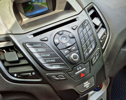 Форд Фиеста 2018 в Харькове на Automoto.ua Серый Форд Фиеста, объемом двигателя 1.6 л и пробегом 102 тыс. км за 8500 $, фото 8 на Automoto.ua