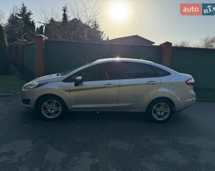 Сірий Форд Фієста, об'ємом двигуна 1.6 л та пробігом 142 тис. км за 6700 $, фото 6 на Automoto.ua