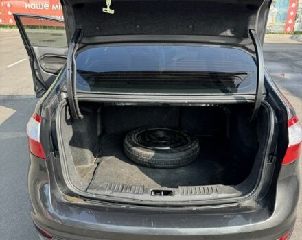 Сірий Форд Фієста, об'ємом двигуна 1.6 л та пробігом 182 тис. км за 7799 $, фото 5 на Automoto.ua