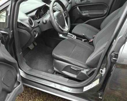 Сірий Форд Фієста, об'ємом двигуна 1.6 л та пробігом 131 тис. км за 9500 $, фото 6 на Automoto.ua