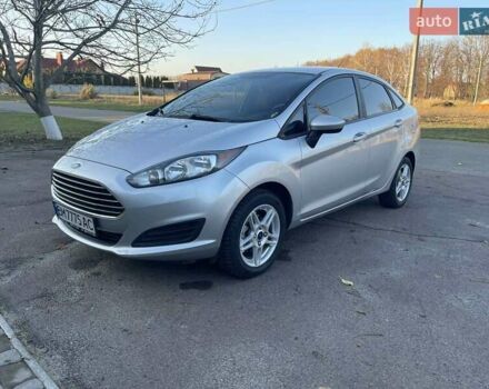 Серый Форд Фиеста, объемом двигателя 1.6 л и пробегом 78 тыс. км за 9300 $, фото 7 на Automoto.ua