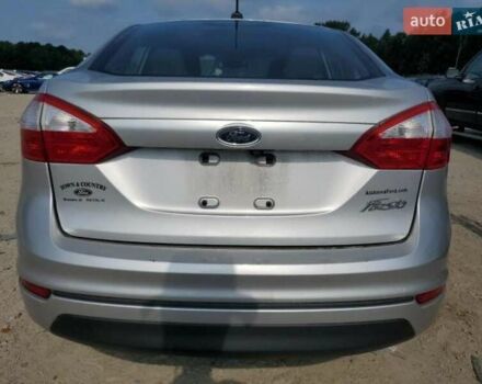 Сірий Форд Фієста, об'ємом двигуна 1.6 л та пробігом 118 тис. км за 5400 $, фото 3 на Automoto.ua