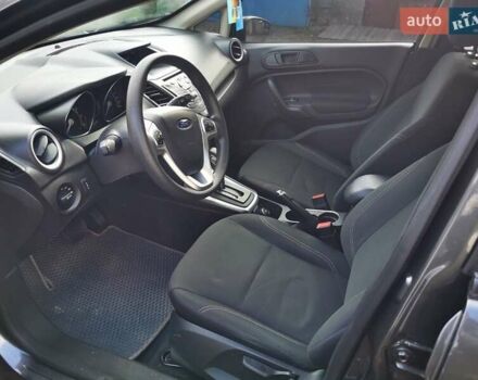 Сірий Форд Фієста, об'ємом двигуна 1.6 л та пробігом 64 тис. км за 9200 $, фото 11 на Automoto.ua