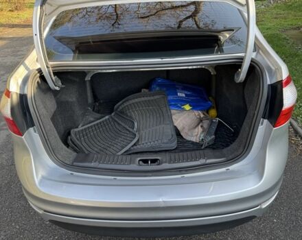 Сірий Форд Фієста, об'ємом двигуна 1.6 л та пробігом 142 тис. км за 6990 $, фото 12 на Automoto.ua