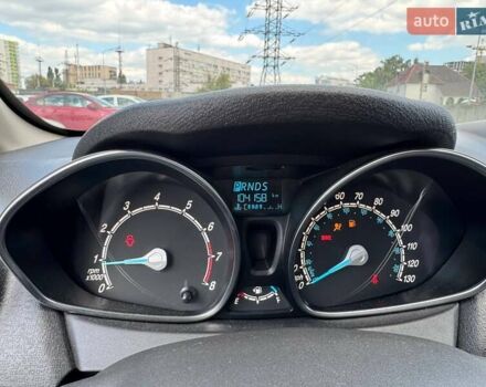 Сірий Форд Фієста, об'ємом двигуна 1.6 л та пробігом 104 тис. км за 8400 $, фото 23 на Automoto.ua