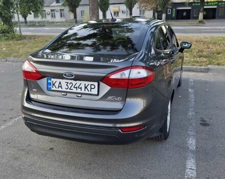 Сірий Форд Фієста, об'ємом двигуна 1.6 л та пробігом 37 тис. км за 10100 $, фото 4 на Automoto.ua