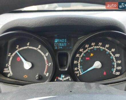 Сірий Форд Фієста, об'ємом двигуна 1.6 л та пробігом 118 тис. км за 5400 $, фото 5 на Automoto.ua