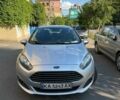 Серый Форд Фиеста, объемом двигателя 1.6 л и пробегом 99 тыс. км за 12000 $, фото 2 на Automoto.ua