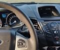 Серый Форд Фиеста, объемом двигателя 1.6 л и пробегом 90 тыс. км за 8800 $, фото 1 на Automoto.ua