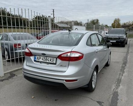 Серый Форд Фиеста, объемом двигателя 1.6 л и пробегом 85 тыс. км за 7999 $, фото 1 на Automoto.ua