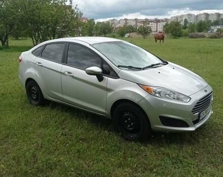 Серый Форд Фиеста, объемом двигателя 1.6 л и пробегом 76 тыс. км за 7999 $, фото 2 на Automoto.ua