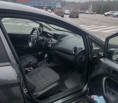 Сірий Форд Фієста, об'ємом двигуна 1.6 л та пробігом 178 тис. км за 9700 $, фото 5 на Automoto.ua