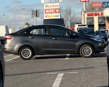 Серый Форд Фиеста, объемом двигателя 1.6 л и пробегом 95 тыс. км за 7800 $, фото 1 на Automoto.ua