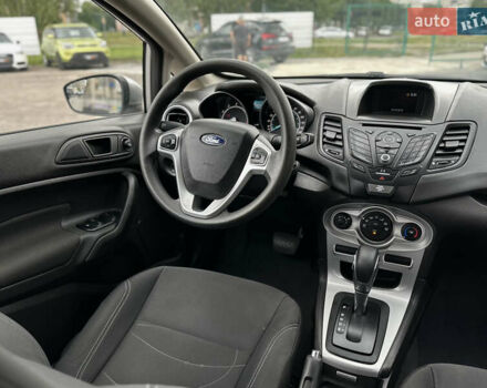 Сірий Форд Фієста, об'ємом двигуна 1.6 л та пробігом 77 тис. км за 10500 $, фото 37 на Automoto.ua