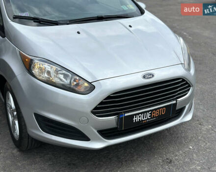 Сірий Форд Фієста, об'ємом двигуна 1.6 л та пробігом 77 тис. км за 10500 $, фото 11 на Automoto.ua