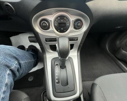 Форд Фиеста 2019 в Киеве на Automoto.ua Серый Форд Фиеста, объемом двигателя 1.6 л и пробегом 100 тыс. км за 7500 $, фото 6 на Automoto.ua