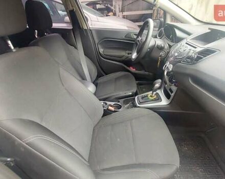 Серый Форд Фиеста, объемом двигателя 1.6 л и пробегом 111 тыс. км за 8700 $, фото 11 на Automoto.ua