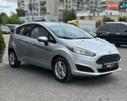 Сірий Форд Фієста, об'ємом двигуна 1.6 л та пробігом 77 тис. км за 10500 $, фото 9 на Automoto.ua