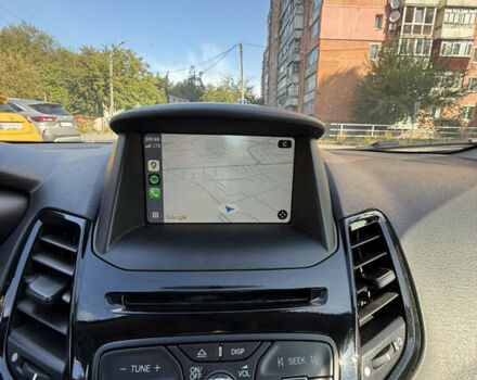 Сірий Форд Фієста, об'ємом двигуна 1.6 л та пробігом 104 тис. км за 12500 $, фото 11 на Automoto.ua