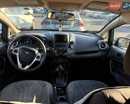 Серый Форд Фиеста, объемом двигателя 1.6 л и пробегом 95 тыс. км за 7800 $, фото 15 на Automoto.ua