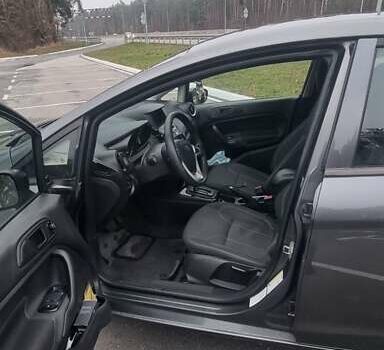 Сірий Форд Фієста, об'ємом двигуна 1.6 л та пробігом 178 тис. км за 9700 $, фото 6 на Automoto.ua