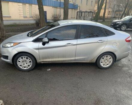 Серый Форд Фиеста, объемом двигателя 1.6 л и пробегом 282 тыс. км за 7500 $, фото 1 на Automoto.ua