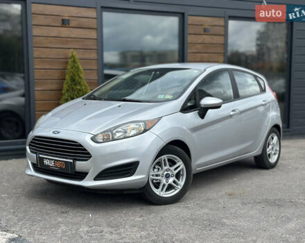 Сірий Форд Фієста, об'ємом двигуна 1.6 л та пробігом 77 тис. км за 10500 $, фото 3 на Automoto.ua