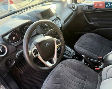 Серый Форд Фиеста, объемом двигателя 1.6 л и пробегом 95 тыс. км за 7800 $, фото 13 на Automoto.ua