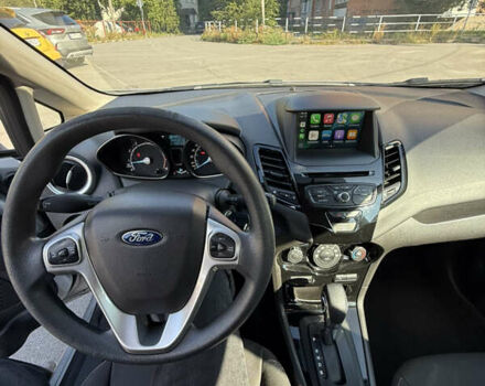 Сірий Форд Фієста, об'ємом двигуна 1.6 л та пробігом 104 тис. км за 12500 $, фото 9 на Automoto.ua