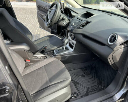 Сірий Форд Фієста, об'ємом двигуна 1.6 л та пробігом 53 тис. км за 9500 $, фото 10 на Automoto.ua