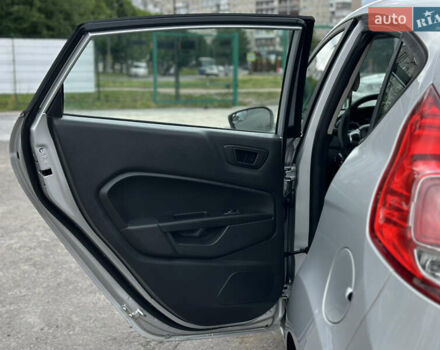 Сірий Форд Фієста, об'ємом двигуна 1.6 л та пробігом 77 тис. км за 10500 $, фото 55 на Automoto.ua