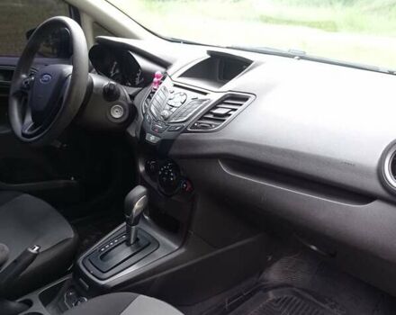 Серый Форд Фиеста, объемом двигателя 1.6 л и пробегом 76 тыс. км за 7999 $, фото 18 на Automoto.ua
