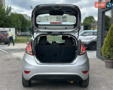 Сірий Форд Фієста, об'ємом двигуна 1.6 л та пробігом 77 тис. км за 10500 $, фото 20 на Automoto.ua