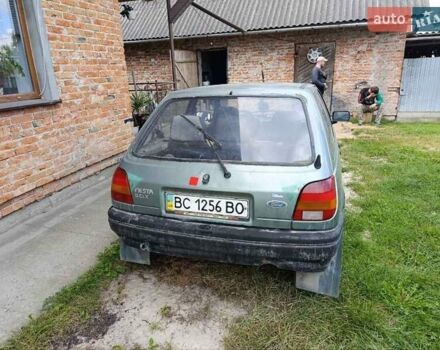 Серый Форд Фиеста, объемом двигателя 0 л и пробегом 100 тыс. км за 696 $, фото 1 на Automoto.ua